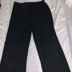 Straight cut trousers. Size 4